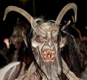 Krampus - Autor Anita Martinz, Quelle: http://en.wikipedia.org/wiki/File:Krampus_at_Perchtenlauf_Klagenfurt.jpg